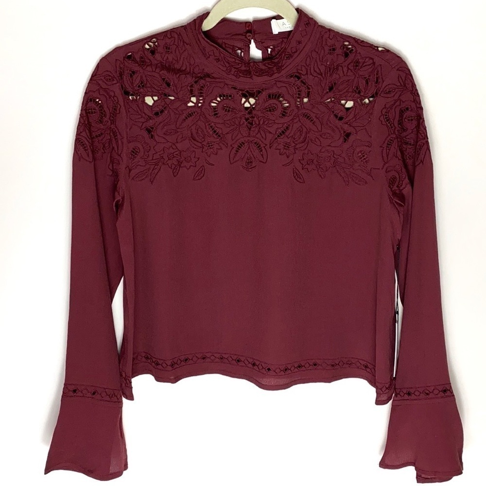 Astr Winifred burgundy embroidered cutout top XS NWT